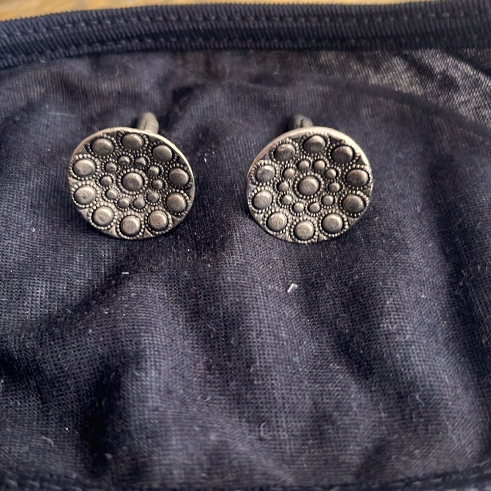 Chicos silver tone Cuff links. New